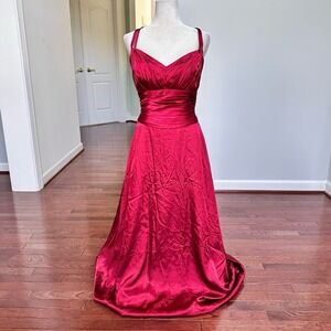 Made in USA Belsoie Red Satin Plunge Feminine Dainty Simple Gown Dress